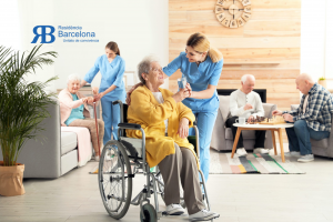 CCentre de dia o residència per a persones grans: quina opció triar?