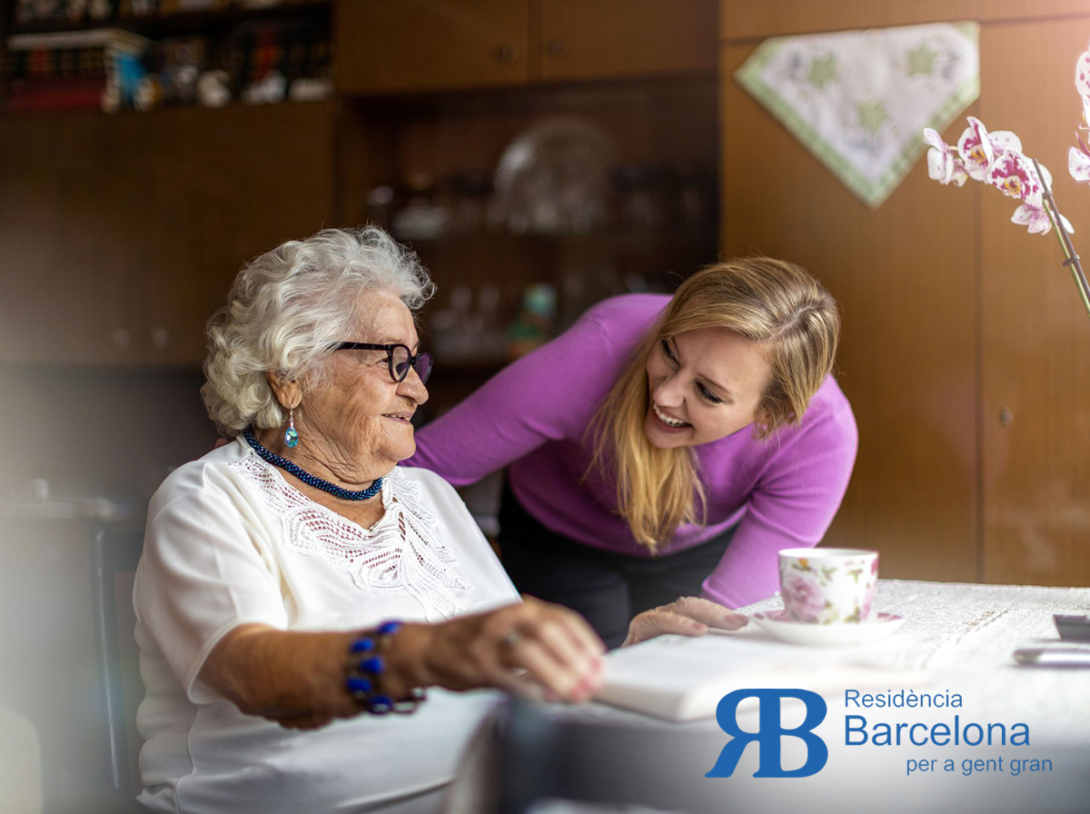 La interacció social en les residències conegui el nostre centre per a gent gran a Barcelona